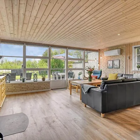 Hs002-henne-harevej-6 * Хенне-Странн